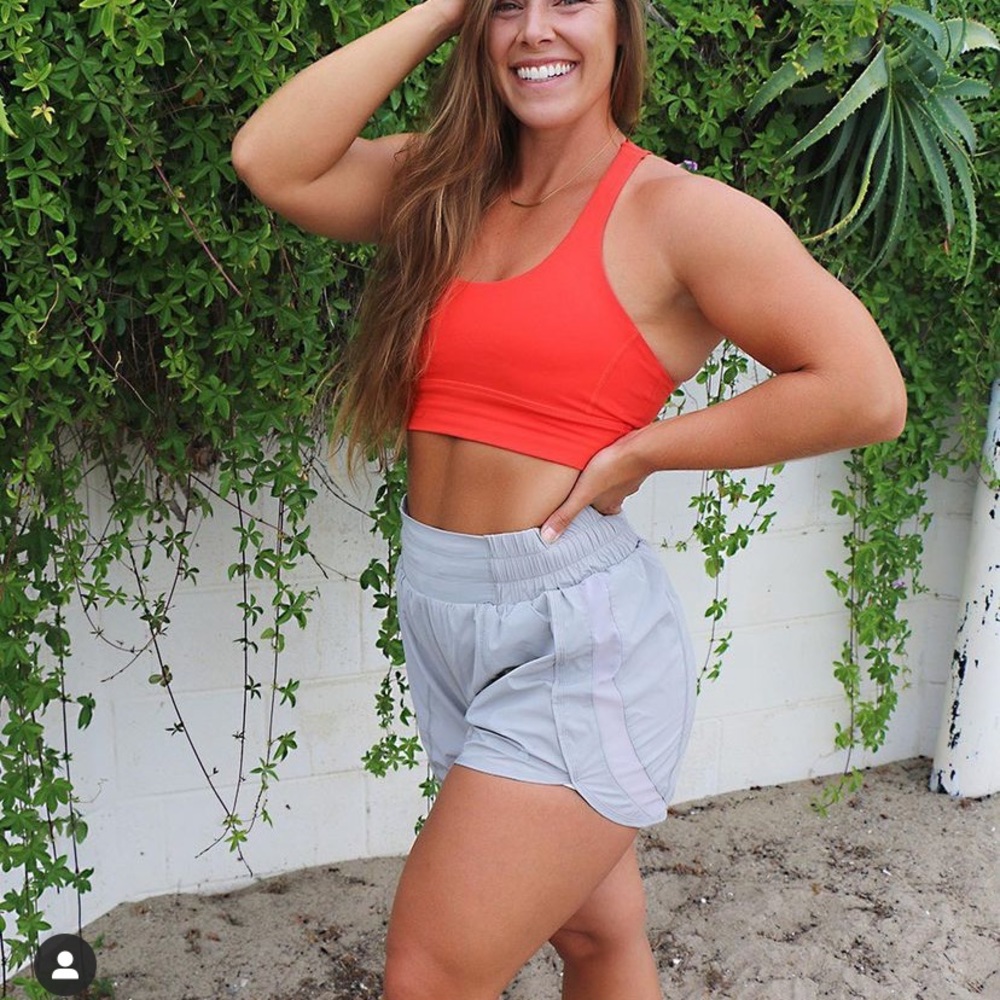 Balance Athletica Breeze shorts